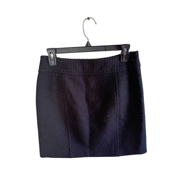 Banana Republic Textured Black Mini Skirt - Picture 4 of 9